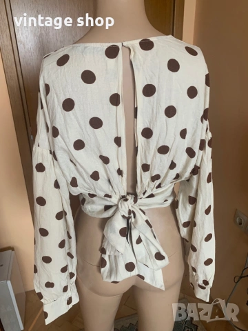 Дамска блуза Zara с десен точки, размер М/L, снимка 4 - Блузи с дълъг ръкав и пуловери - 53990653