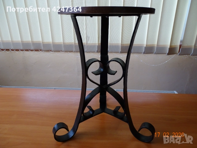 табуретка, снимка 2 - Столове - 53504767