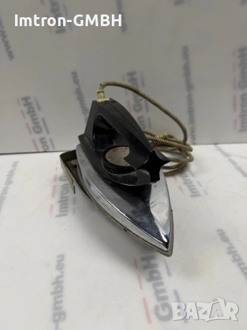 Ютия с метална основа