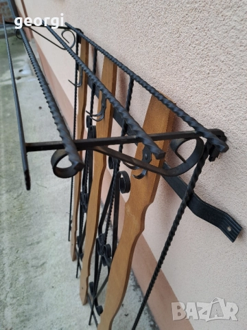 закачалка от ковано желязо и дърво, снимка 3 - Закачалки - 52071007