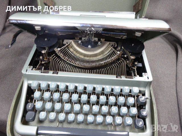 СТАРА РЕТРО ПОРТАТИВНА ПИШЕЩА МАШИНА TORPEDO 18 GERMANY, снимка 4 - Антикварни и старинни предмети - 54098394