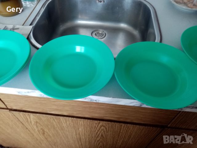 Полуавтоматична бъркалка и 6 бр пластмасови чинии, снимка 5 - Чинии - 45796537