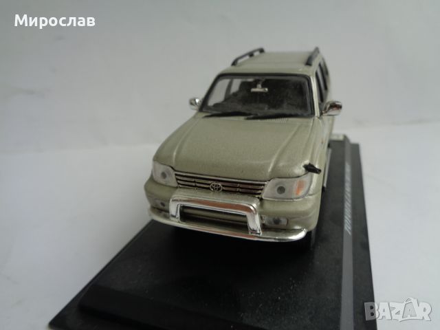 1:43 TOYOTA LAND CRUISER КОЛИЧКА ИГРАЧКА МОДЕЛ , снимка 2 - Колекции - 45429914