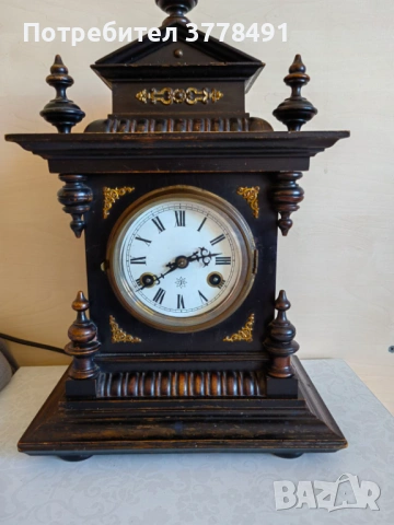 Античният настолен часовник от 1897 г.