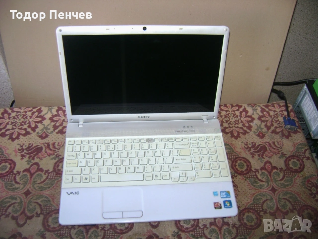 Лаптоп 15.6 Sony Vaio PCG-71212M - Core i3, 4 GB RAM, 320 GB HDD