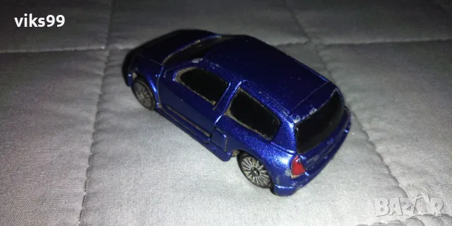 Clio V6 Renault Sport (Maisto) 1:64, снимка 2 - Колекции - 48113298