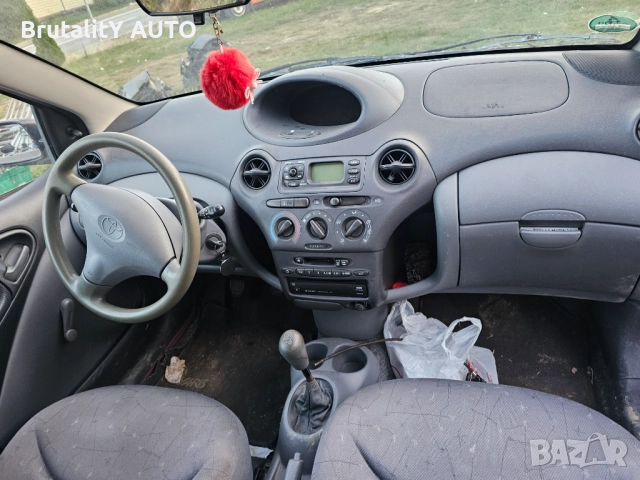 Продава се тойота ярис 1.0i 68к.с цяла или на части!, снимка 8 - Автомобили и джипове - 52124896