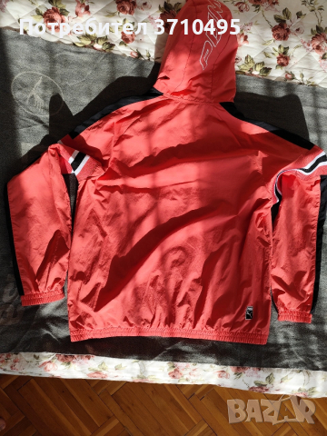 Продавам анорак PUMA, снимка 2 - Зимни спортове - 53404602