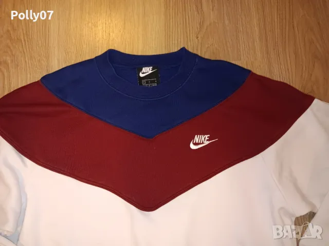 Дамска Блуза Nike, снимка 3 - Спортни екипи - 48363250