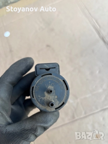 A 000 545 04 27 / A0005450427 Вакуум клапан турбо MERCEDES-BENZ, снимка 2 - Части - 49645898