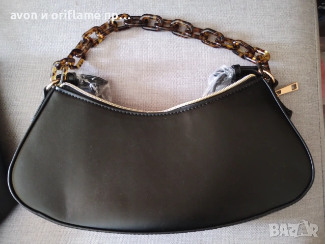 НАЛИЧНИ дамски чанти от AVON , снимка 11 - Чанти - 53837881
