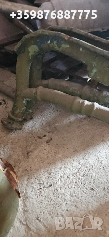 Красиви и здрави чугунени крака за пейка соц ретро ., снимка 3 - Антикварни и старинни предмети - 53993741