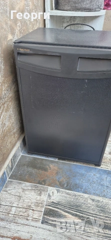 мини бар хладилник малък electrolux, снимка 3 - Хладилници - 53780091