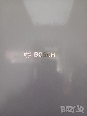 Комбиниран хладилник с фризер Бош Bosch с две години гаранция!, снимка 3 - Хладилници - 53556113