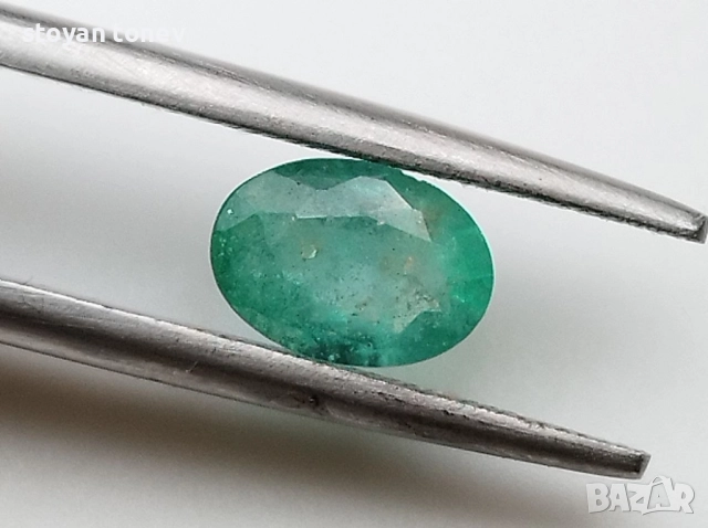 Естествен изумруд с приятен цвят 0.62кт.! Нов!, снимка 6 - Други - 52173739