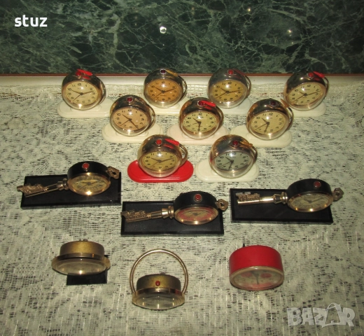 Колекционерски будилници Слава, снимка 3 - Антикварни и старинни предмети - 52863357
