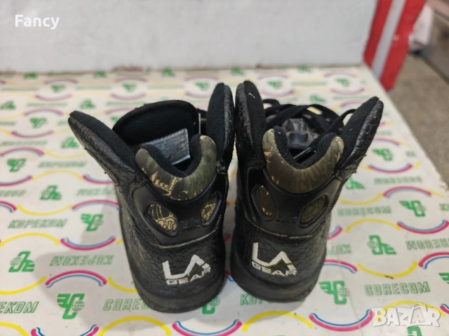 Уникални детски кецове LA Gear 30 номер , снимка 6 - Детски маратонки - 53336209