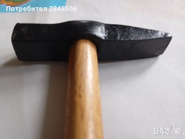 Продавам мини чукче.Подходящо е за бижутери ,часовникари и други занаятчии.