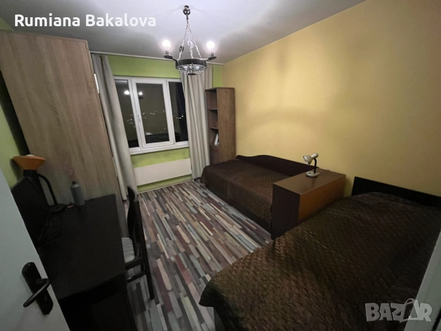 продава се просторен тристаен, снимка 12 - Апартаменти - 52547997