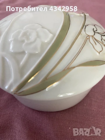 Порцеланова кутия за бижута. Германия, снимка 5 - Антикварни и старинни предмети - 51316306