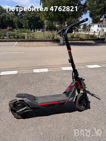 Продава се! Segway Ninebot Zt3 Pro, снимка 4 - Друга електроника - 53824224