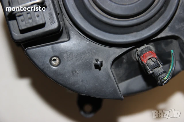 Десен фар Jeep Cherokee KJ Liberty (2001-2008г.) електрически Джип Чероки, снимка 6 - Части - 50744005