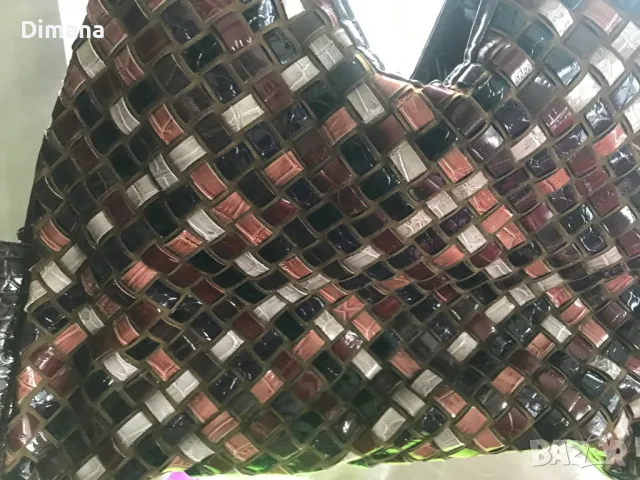 Чанта лачена, снимка 4 - Чанти - 50164949