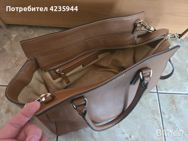 Coccinelle оригинална чанта , снимка 5 - Чанти - 53666539