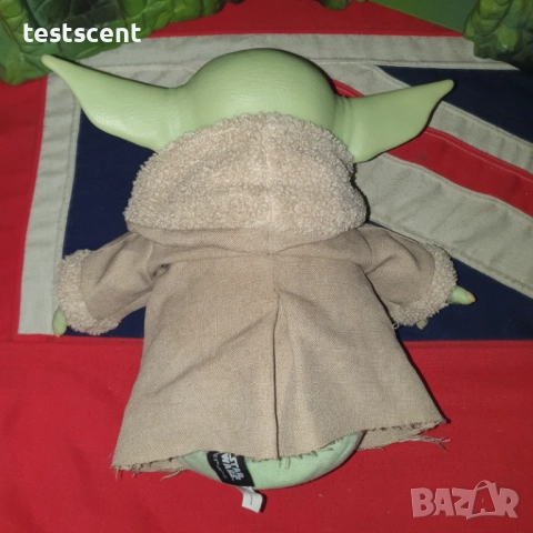 Star Wars The Mandalorian – THE CHILD / Baby Yoda / Grogu – плюш (prop replica), перфектно състояние, снимка 3 - Плюшени играчки - 52952869