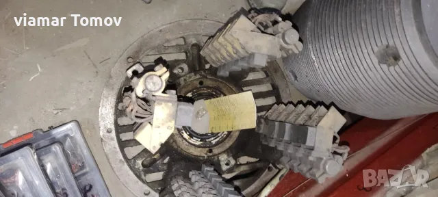 графитни четки, снимка 13 - Електродвигатели - 49365379