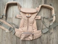 Ergobaby Omni Breeze, цвят розов, снимка 1