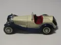 1/18 Bburago Italy Alfa Romeo 2300 Spider 1932 колекционерска метална количка. , снимка 4