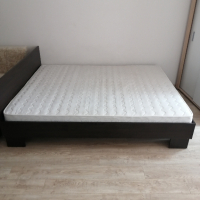 продавам легло с матрак, снимка 2 - Спални и легла - 44942291