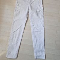 Бели дънки-12-13 години-Уайкики, снимка 2 - Детски панталони и дънки - 45216837