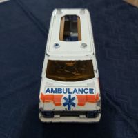 Колекционеркса Количка Ambulance, снимка 1 - Колекции - 45784649