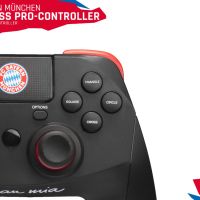Официално лицензиран FC Bayern Munich Bluetooth геймпад, снимка 5 - Аксесоари - 45523962