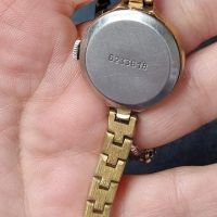 Антика / стар руски(съветски) часовник "Luch" / работи точно / Au5, снимка 4 - Антикварни и старинни предмети - 45382635