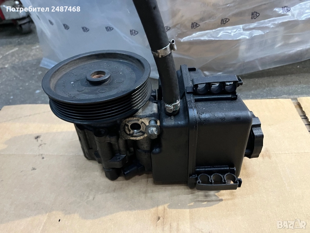 Хидравлична помпа Мерцедес OM651, снимка 1