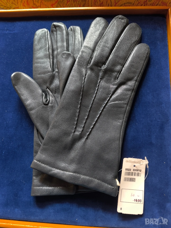 нови кожени ръкавици размер 8 Холандия с етикет, снимка 1