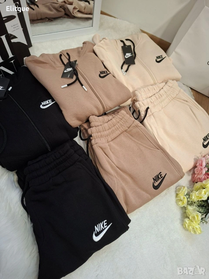 дамски екипи nike, снимка 1