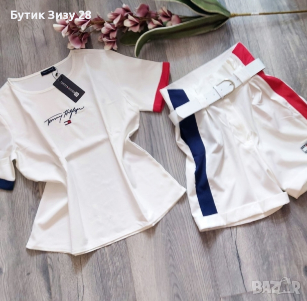 Дамски екипи Tommy Hilfiger в 4 цвята, снимка 1