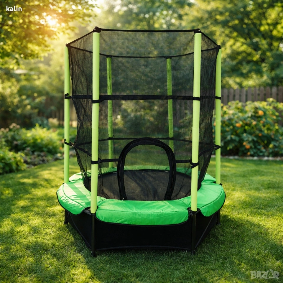 Мини батут с мрежа за безопасност – Компактен и забавен избор за деца, снимка 1