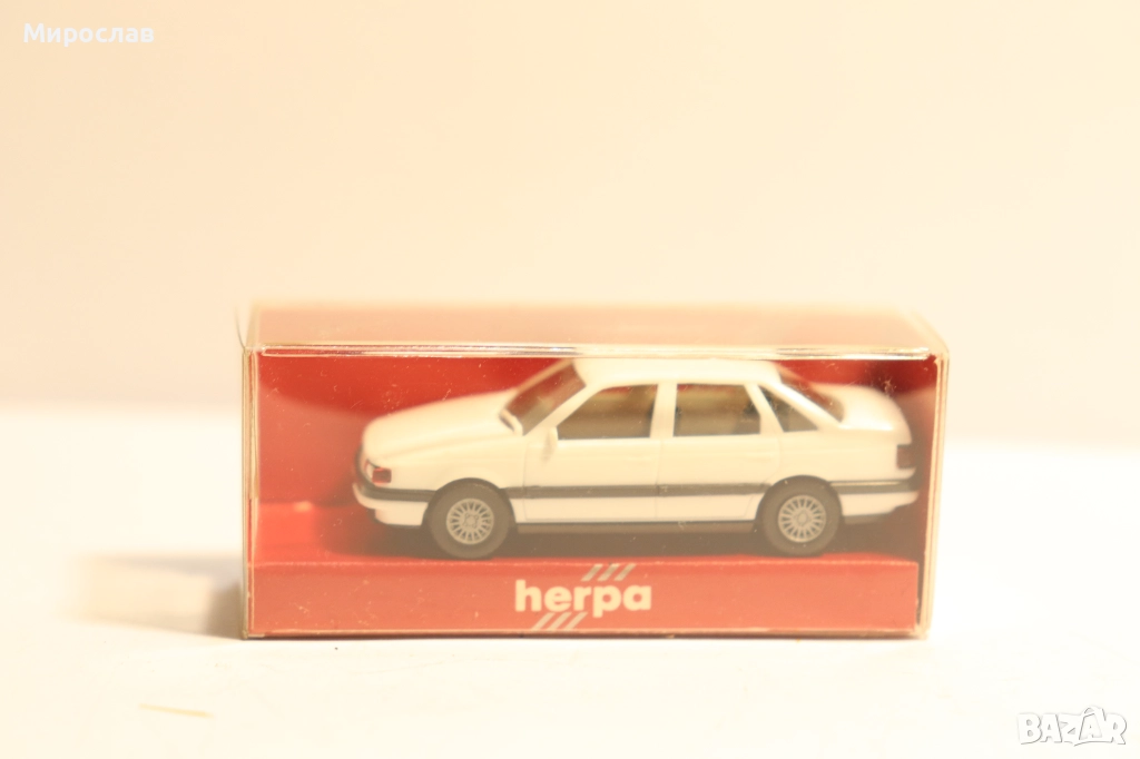 HERPA H0 1/87 VW PASSAT КОЛИЧКА КАМИОН МОДЕЛ, снимка 1