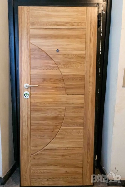 Метална входна врата, снимка 1