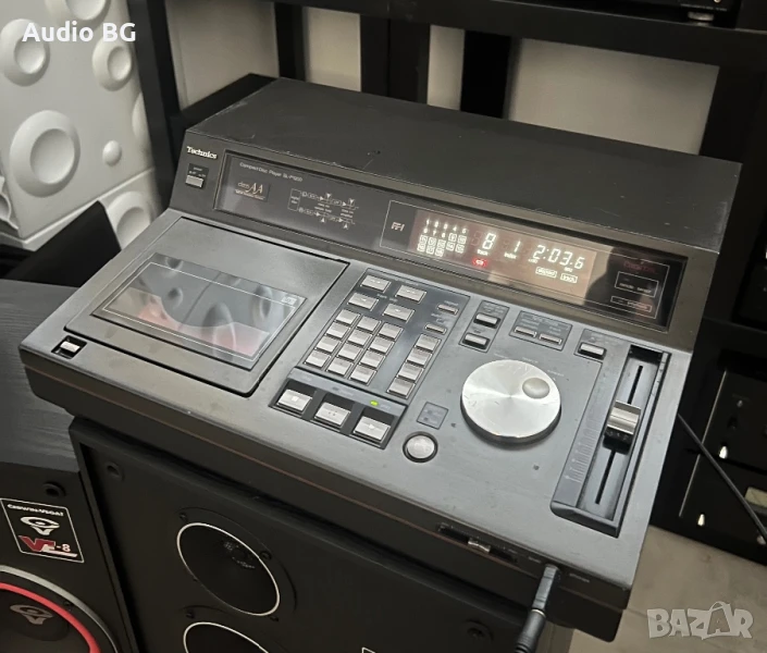 легендарен модел сд плейър Technics SL-P1200 , снимка 1