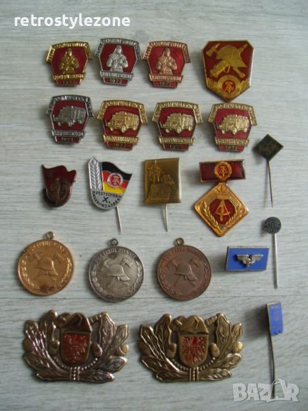 № 7530 лот - 21 броя стари германски нагръдни знаци,значки,кокарди  - соц.период / ГДР /, снимка 1