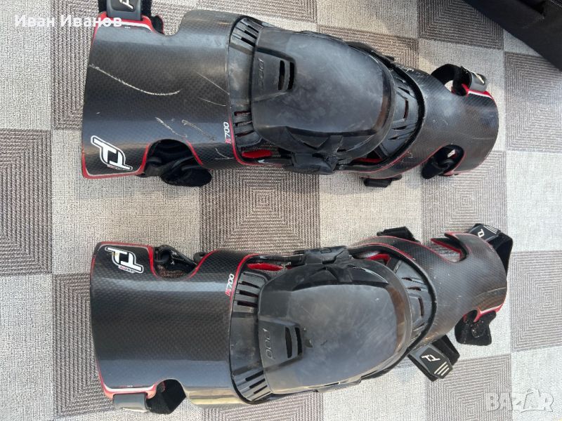 POD K700 KNEE BRACES, снимка 1