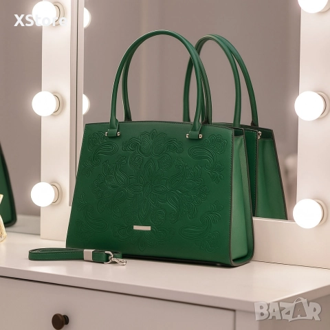 Елегантна дамска чанта с релефен дизайн – стил и практичност в едно. Различни цветове, снимка 2 - Чанти - 52572021