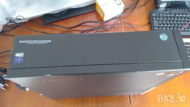 Lenovo M73 sff ThinkCentre, i3 4160, 8gb ram, 250gb hdd , снимка 6 - Работни компютри - 45490354