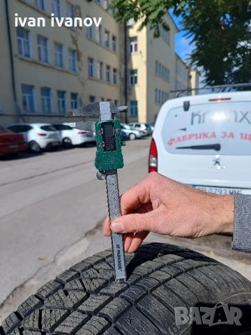 Зимни гуми KUMHO 225/60/17, снимка 2 - Гуми и джанти - 52008908